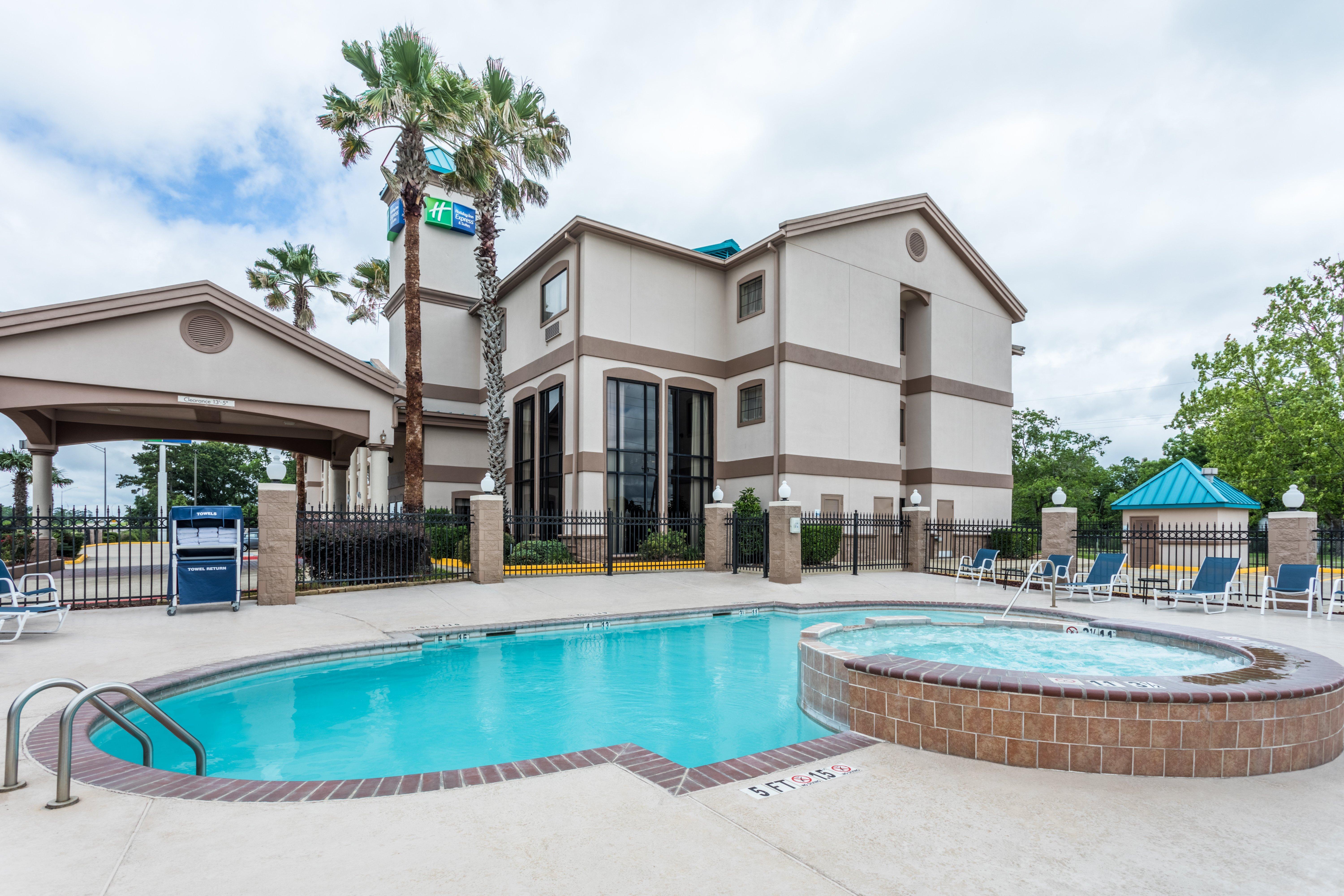 Holiday Inn Express Hotel And Suites Lake Charles By Ihg Exteriör bild
