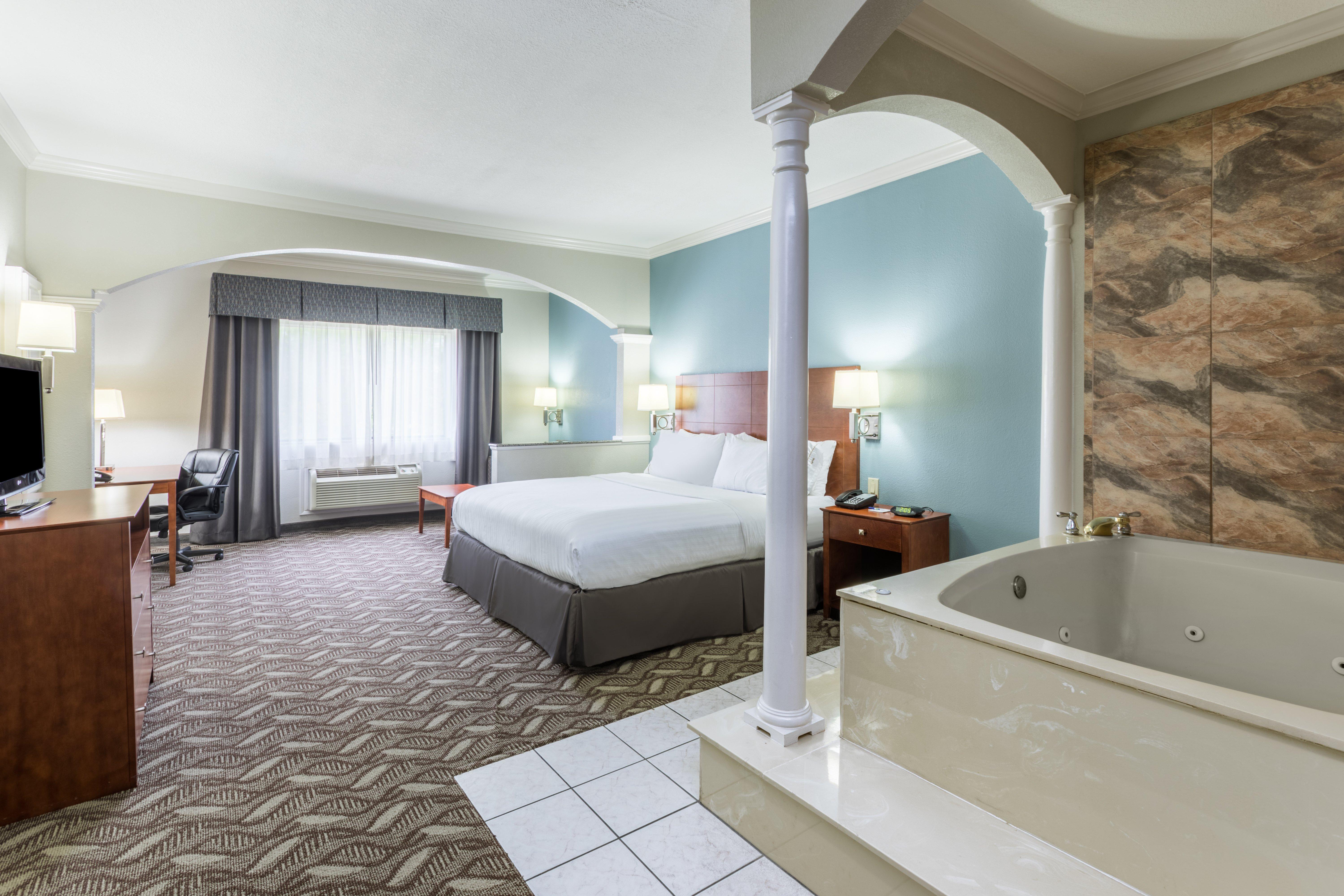 Holiday Inn Express Hotel And Suites Lake Charles By Ihg Exteriör bild