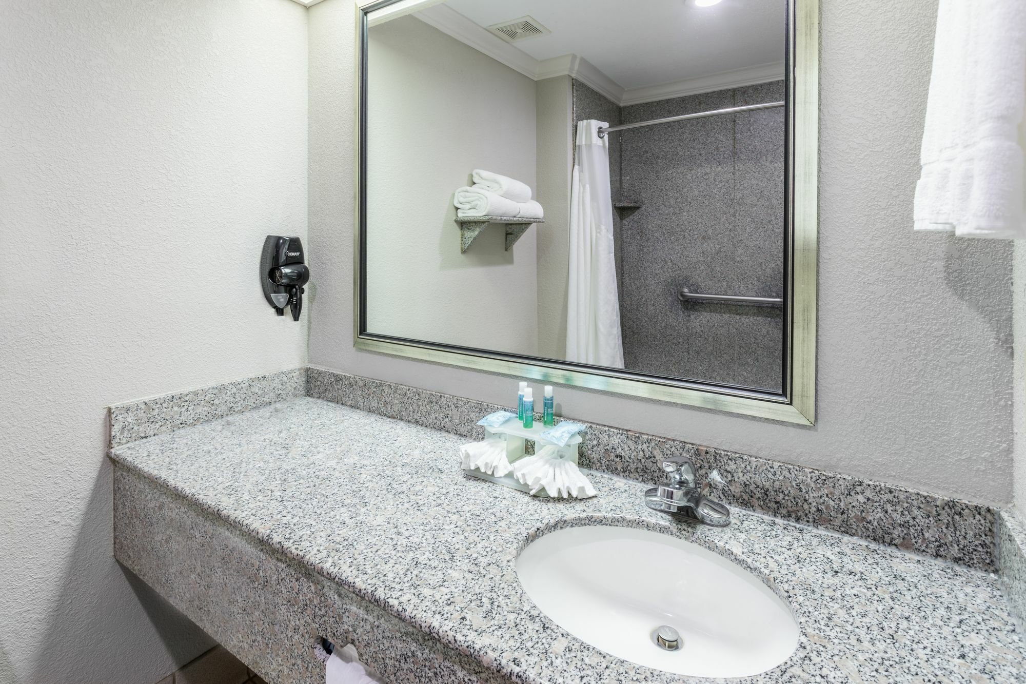 Holiday Inn Express Hotel And Suites Lake Charles By Ihg Exteriör bild
